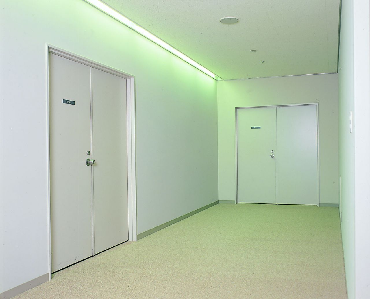 Cửa hàng bán cửa thép chống cháy tại TPHCM