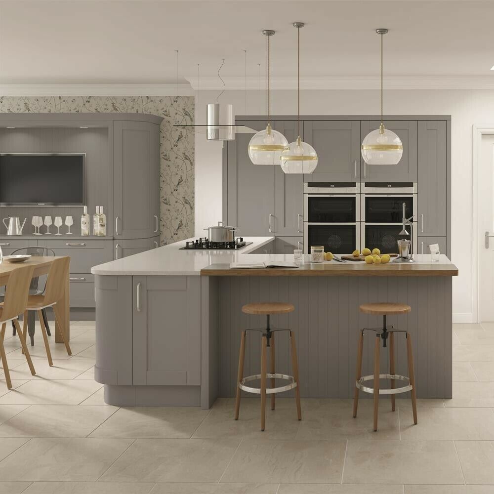 Xưởng sản xuất cửa gỗ